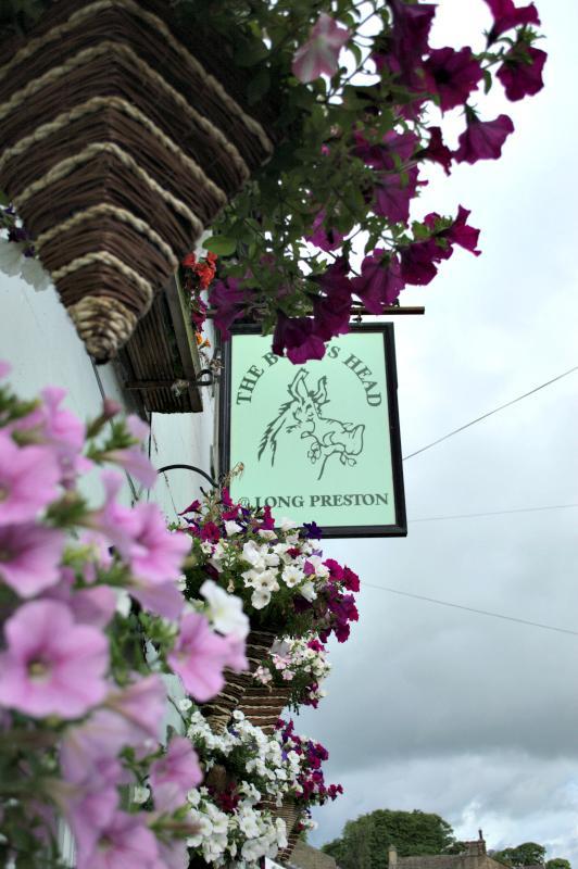 The Boars Head Hotel Long Preston Екстериор снимка